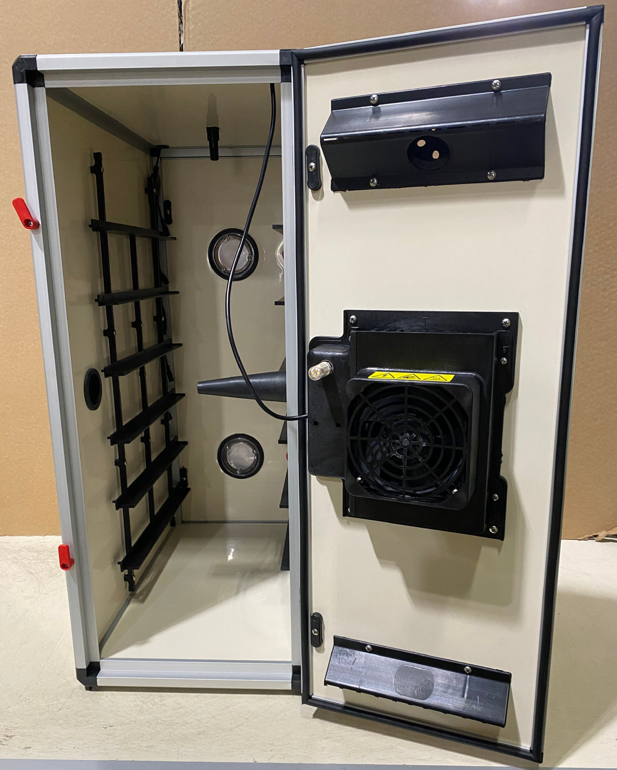 CT180SH - Egg Incubator - Scratch & Dent